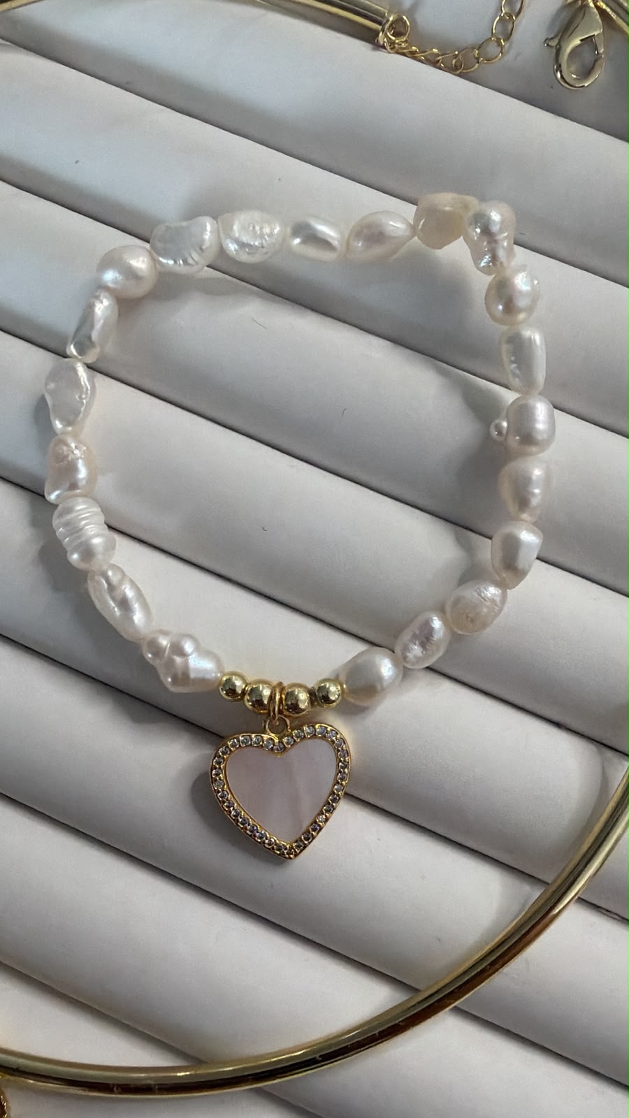 Pulsera de Perla y Corazon