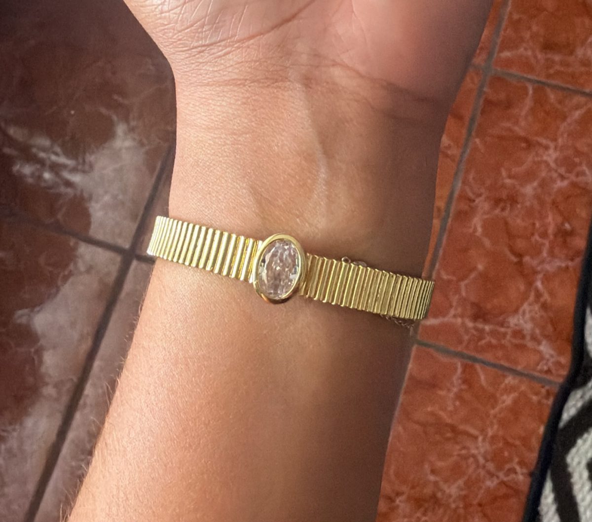 Brazalete Dorado y Gema